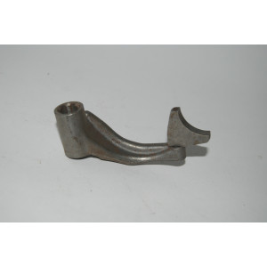 Вилка заднего хода КПП Москвич -412/2140. Вилка заднего хода КПП Москвич -412/2140.